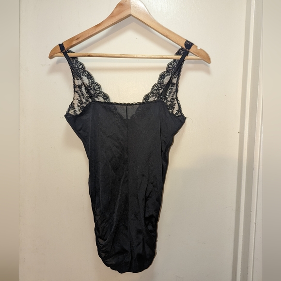 Vintage Formfit Playsuit - Picture 6 of 7